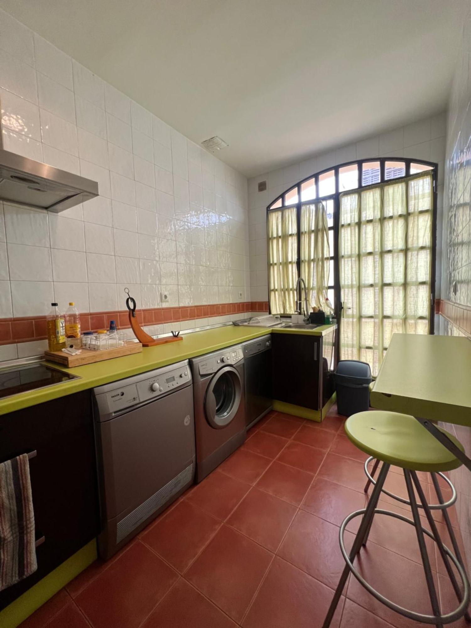 Apartamentos Sevilla Deluxe Rosales Los Rosales  Ngoại thất bức ảnh