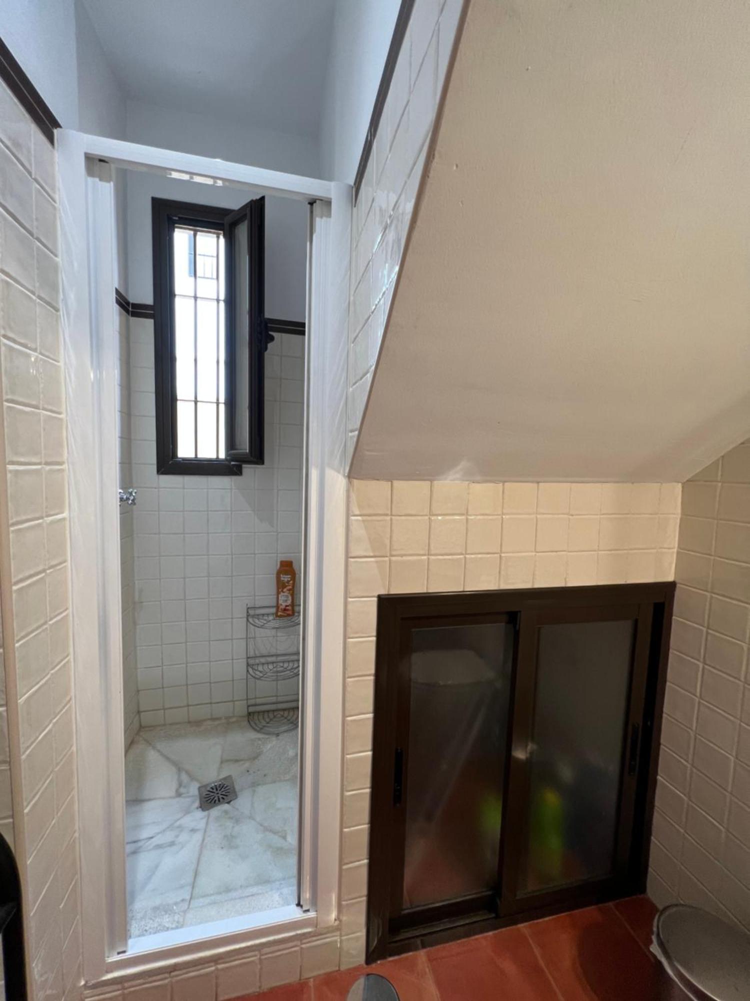 Apartamentos Sevilla Deluxe Rosales Los Rosales  Ngoại thất bức ảnh